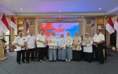 Guncang Panggung Kabupaten, Tim Debat MAN 2 Lamongan Siap Melaju ke Tingkat Provinsi Jawa Timur!