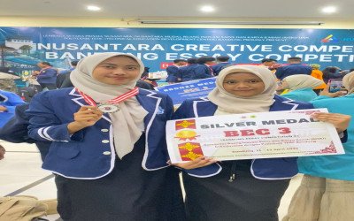 Keren Banget! Tim MAN 2 Lamongan Juara 2 Nasional di Bandung Essay Competition 2026