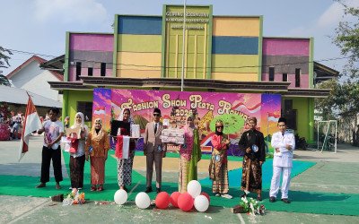 Semarakkan HUT Ke-81 RI, MAN 2 Lamongan Gelar Rangkaian Kegiatan Meriah hingga Karnaval MANDALA